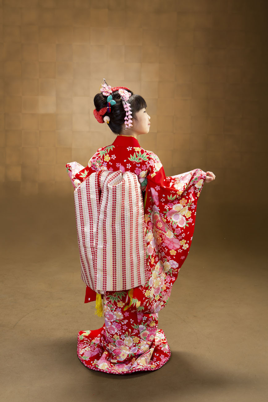 ラフォーレから全国の七五三へ・7歳の小舞妓さん♪ | 龍ヶ崎市の写真館